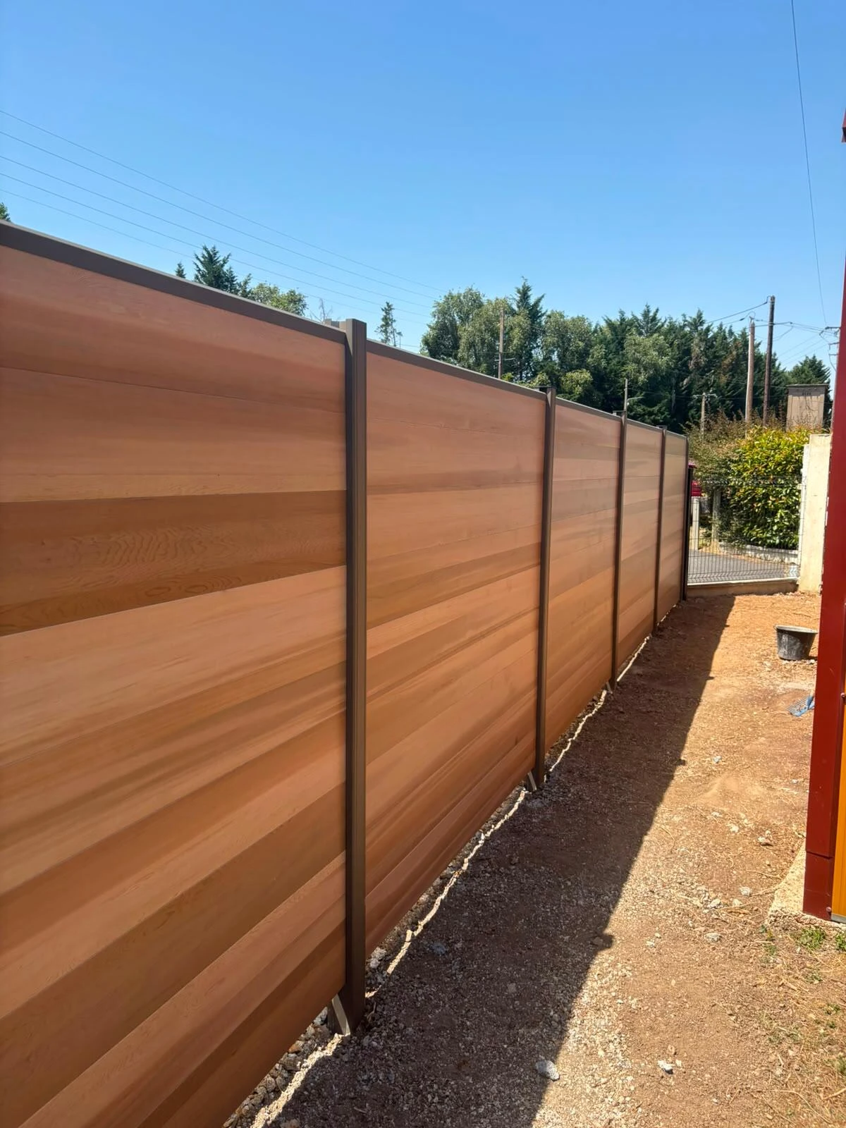 Clôture composite Red Cedar