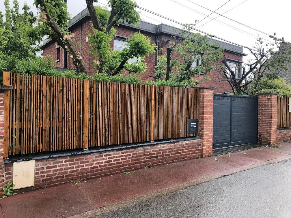 Clôture en bois