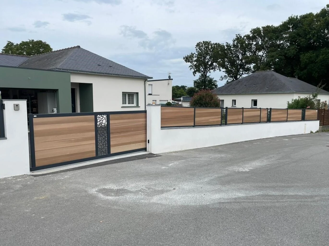 Coulissant DoMaStyl' effet bois avec décor