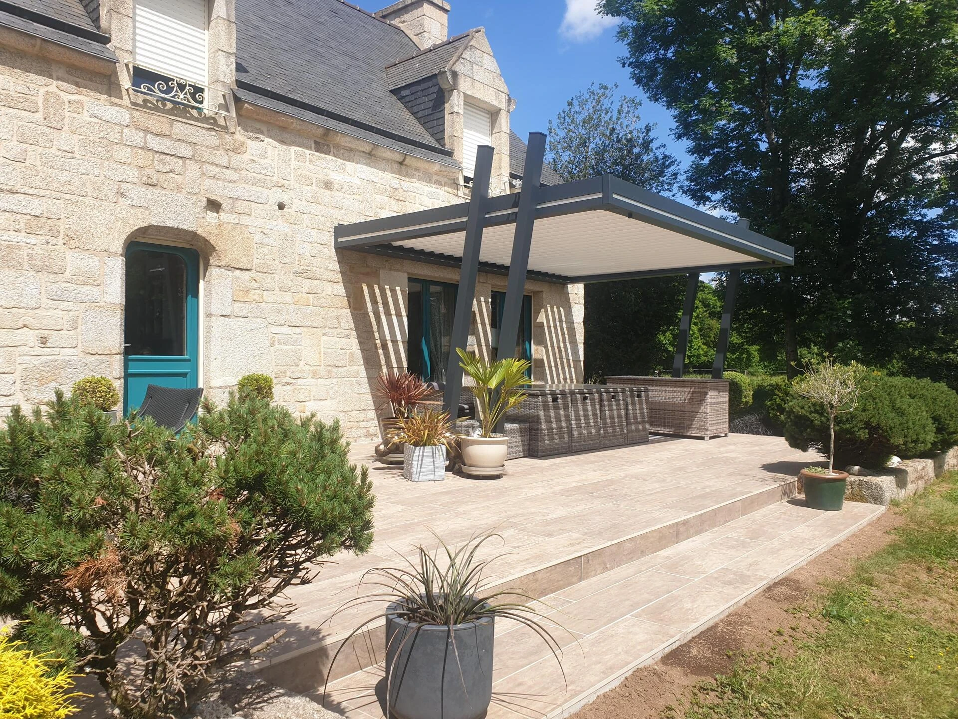 Pergola bioclimatique