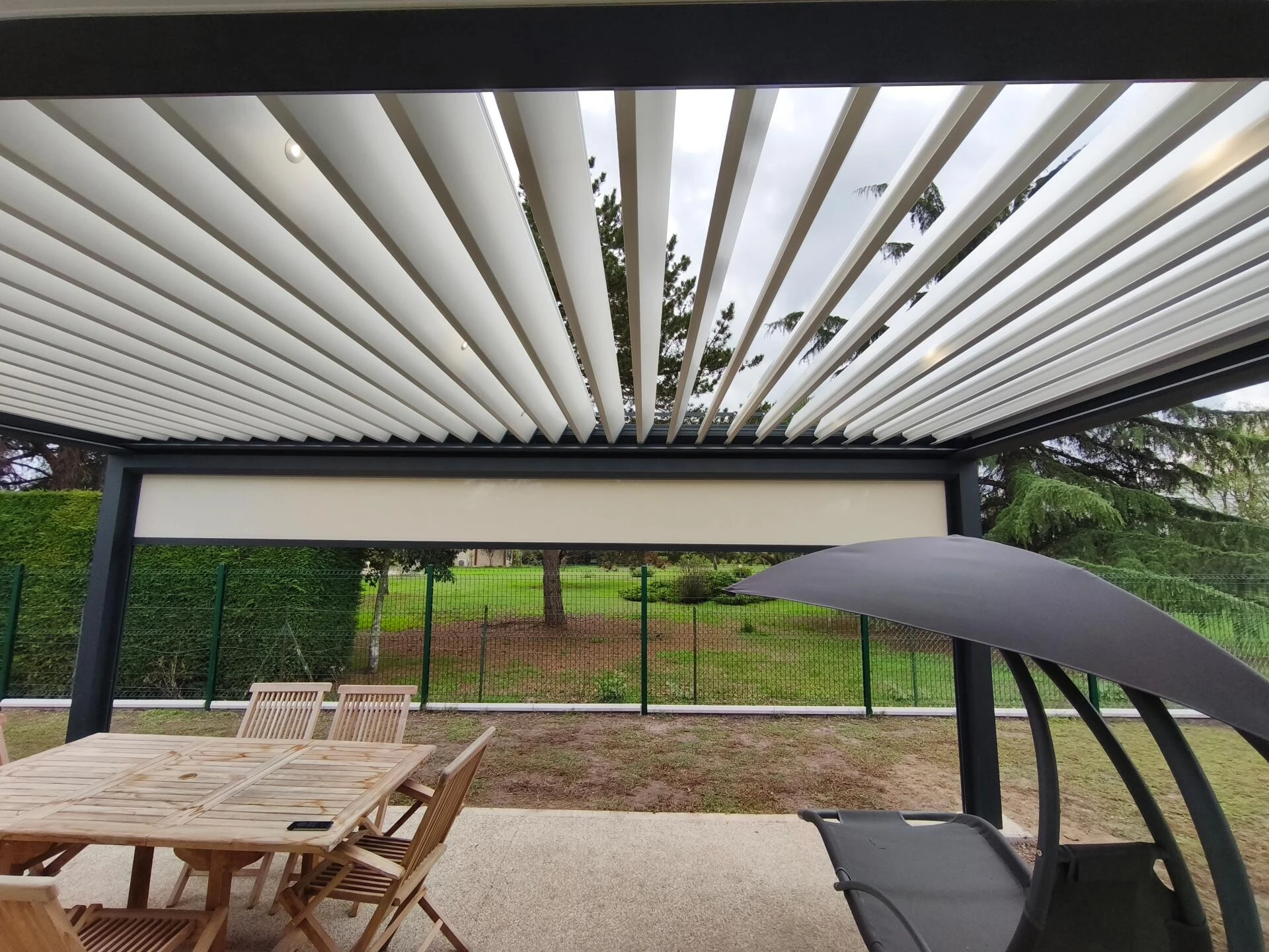PERGOLA BIOCLIMATIQUE VENTURY +