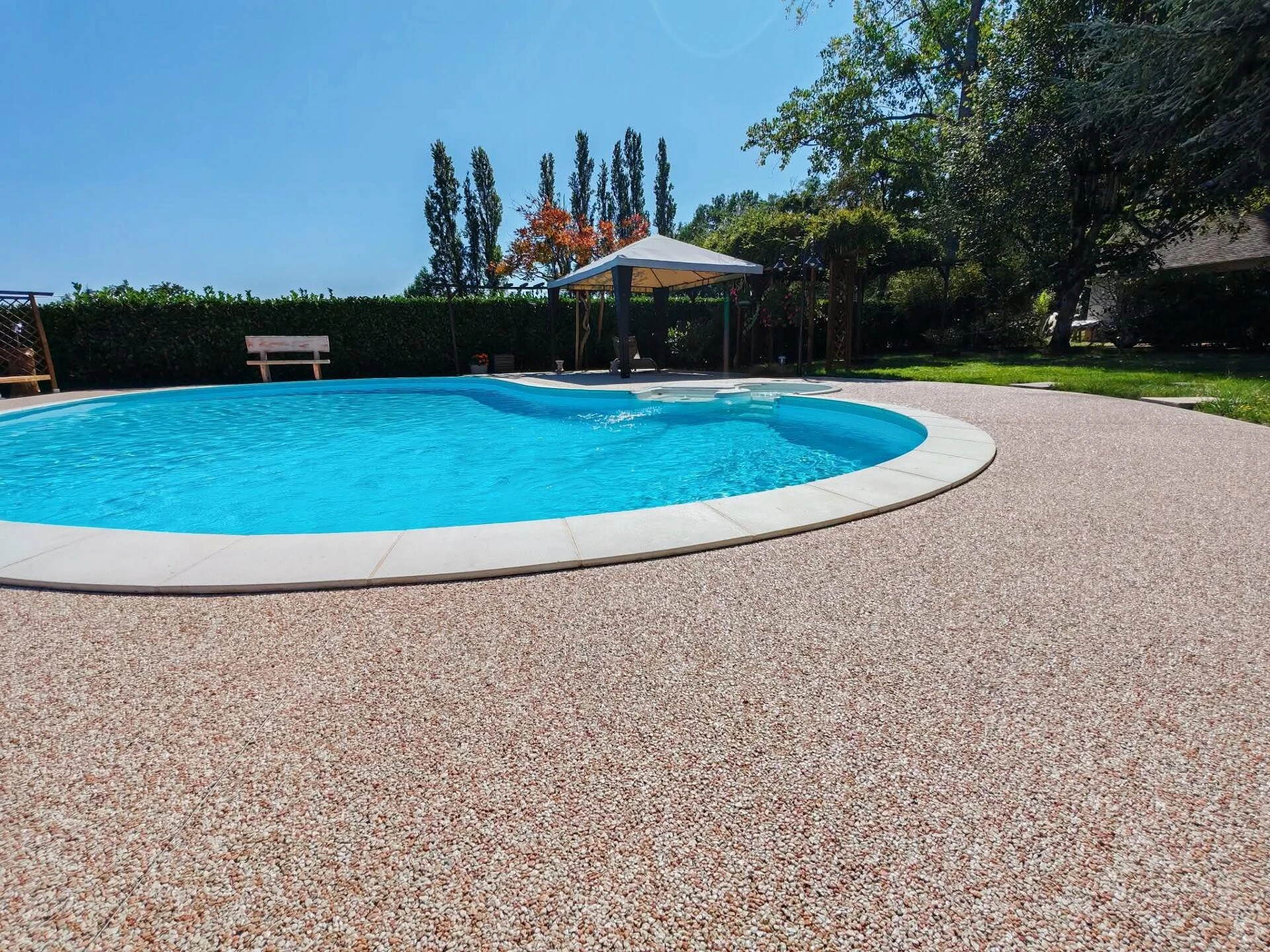 Plage de piscine Hydrostar
