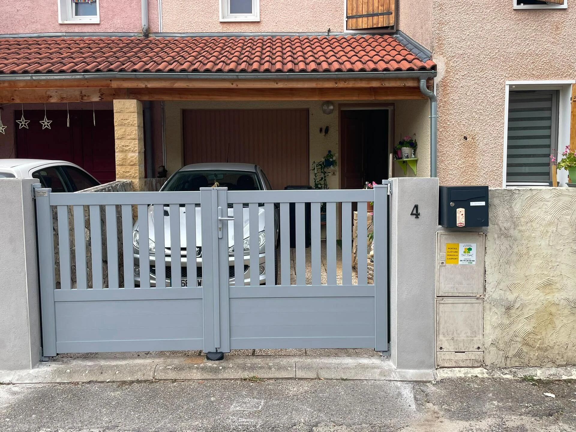 Portail aluminium battant DoMai'N Mayenne