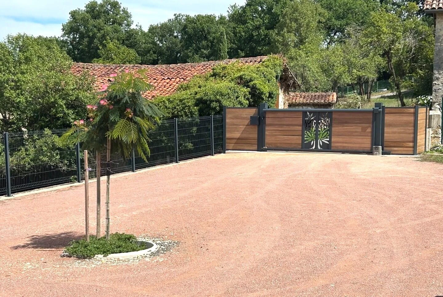 PORTAIL COULISSANT + CLOTURE DOMASTYL' EFFET BOIS