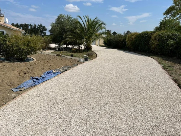 Allée de garage en Alvéostar®