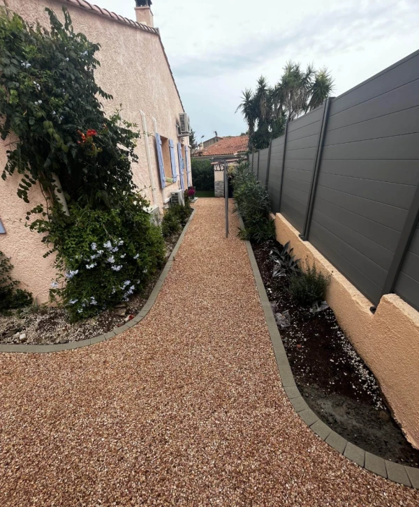 Allée de jardin en Alvéostar Vulcan