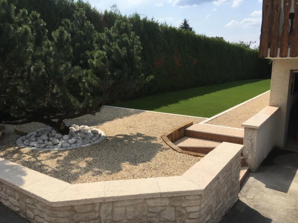 Allée de jardin en Boibé® et Minéralstar ®, DM GREEN  et plantation
