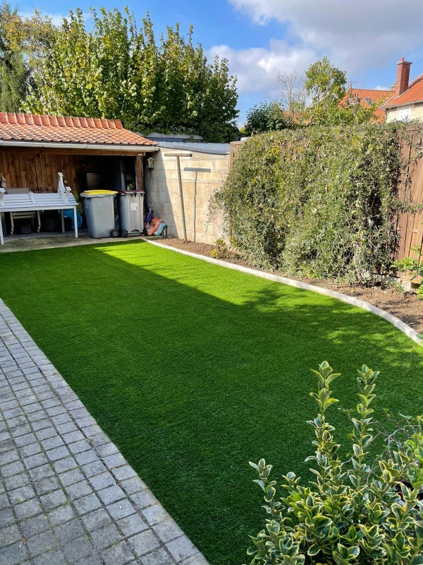 Allée de jardin en Dm green®