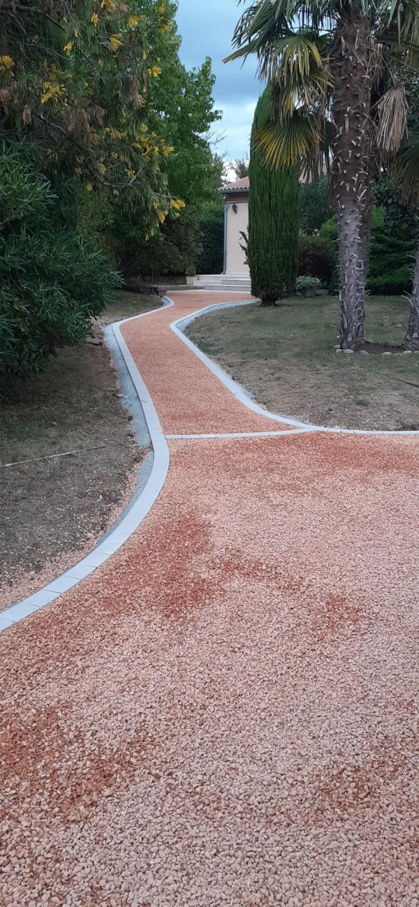 Allée piétonne en Gravistar