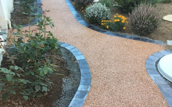 Allée piétonne en Hydrostar®