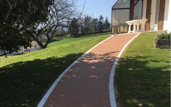 Allée piétonne en Hydrostar®