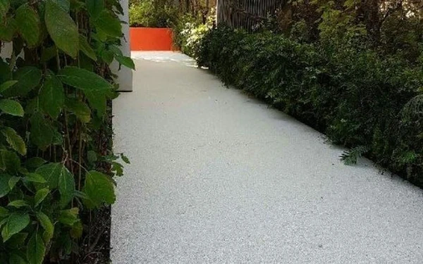 Allée piétonne en Hydrostar®