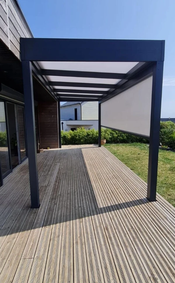 Carport DoMaAbri'Plus avec store