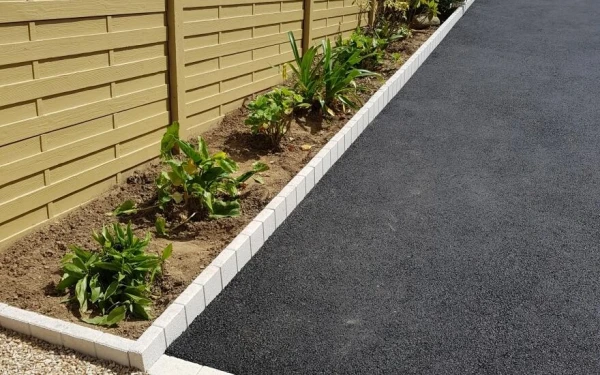 Chemin en Alvéostar® et enrobé noir à chaud - Entreprise Péridy