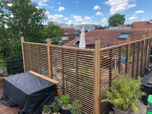 Clôture en bois