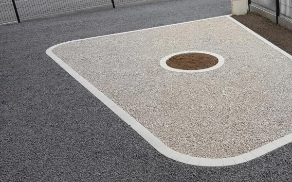 Cour en Alvéostar®