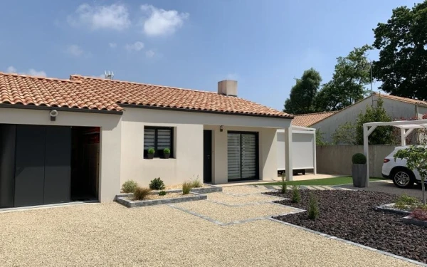 Cour en Alvéostar®