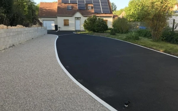 Cour en Alvéostar® - Entreprise Hekimian