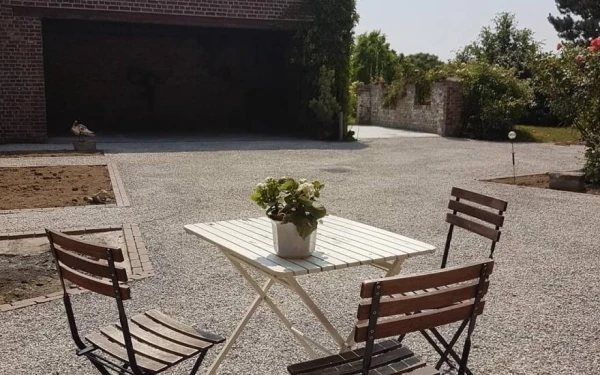 Cour en Alvéostar® - Entreprise Marant