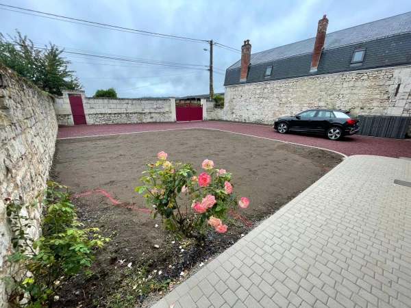 Cour en Alvéostar®, pavage dallage et Pavé la couture®