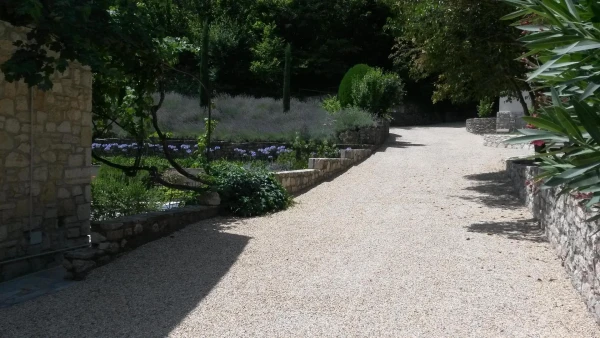 Cour en Gravistar®