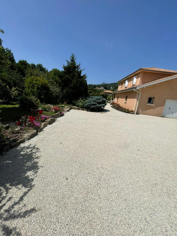 Cour en gravistar beige