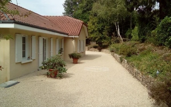 Cour en Gravistar® - Entreprise Beltremieux