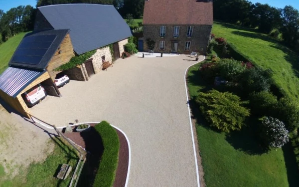 Cour en Gravistar® - Entreprise Giard