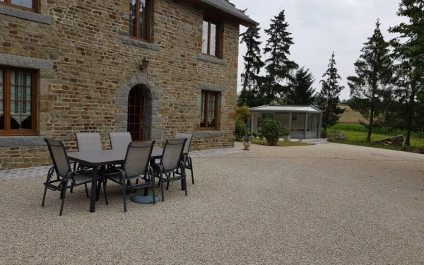 Cour en Gravistar® - Entreprise Giard