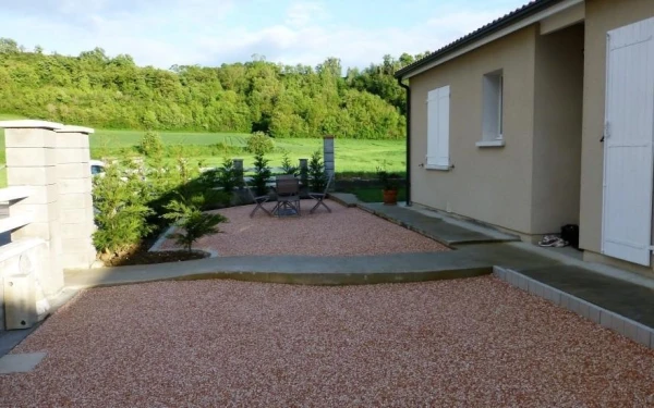 Entrée de maison en Alvéostar®