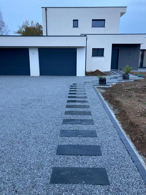Entrée de maison en Alvéostar®