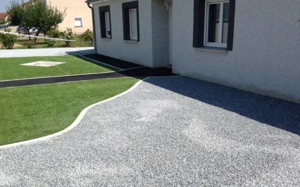 Entrée de maison en Alvéostar® et Dmgreen® - Entreprise Tillier