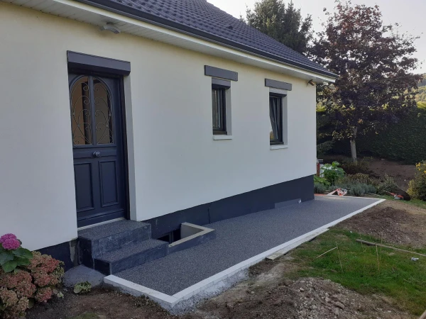 Entrée de maison en Hydrostar® et Pavé la Couture®