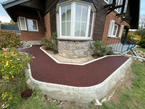 Entrée de maison en Pavé la couture® et Stardraine®