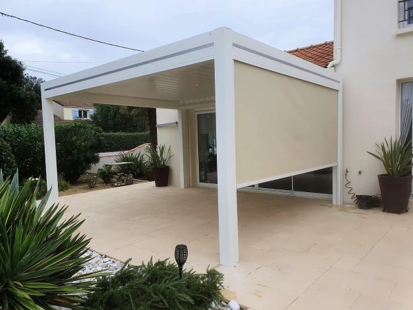 Pergola bioclimatique