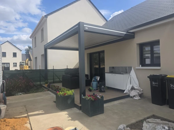 Pergola Bioclimatique - EPURE
