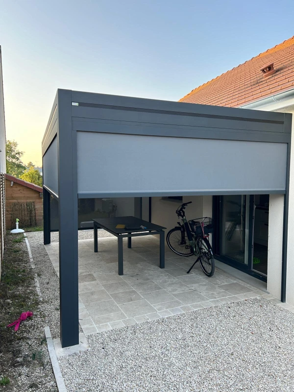 Pergola bioclimatique Prélude Ventury