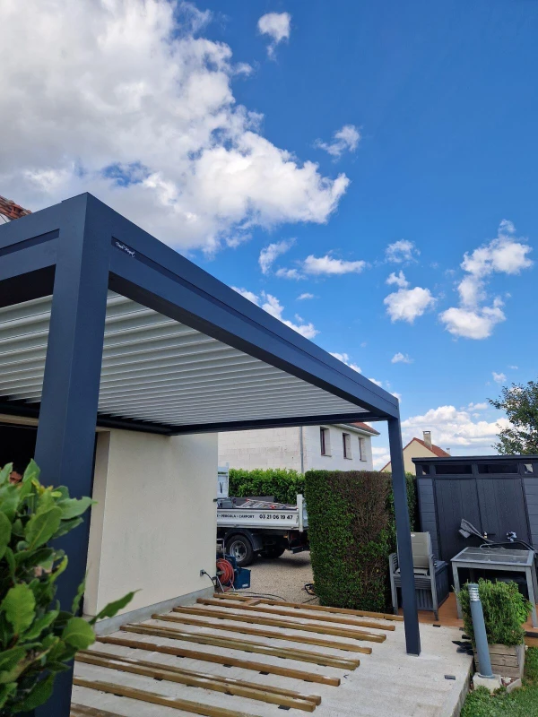 Pergola Bioclimatique - Ventury +