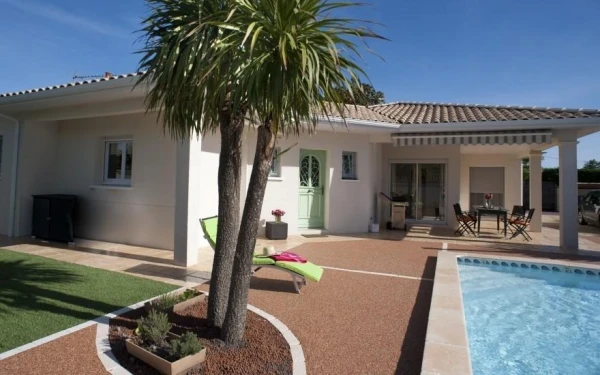 Plage de piscine en Hydrostar®