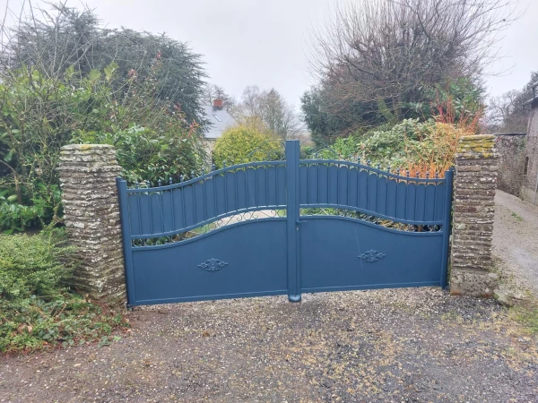 Portail aluminium Authentique IVC