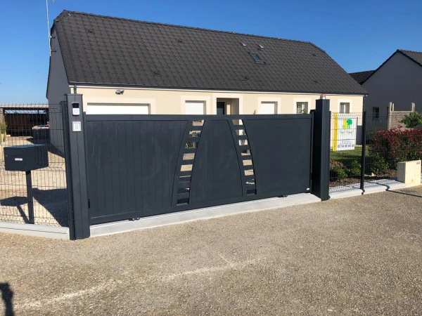 Portail aluminium coulissant avec digicode