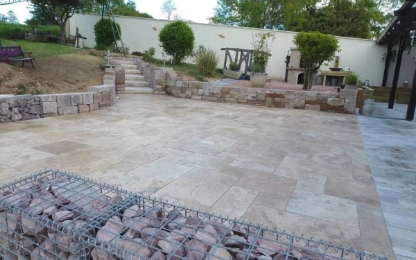Terrasse en dallage