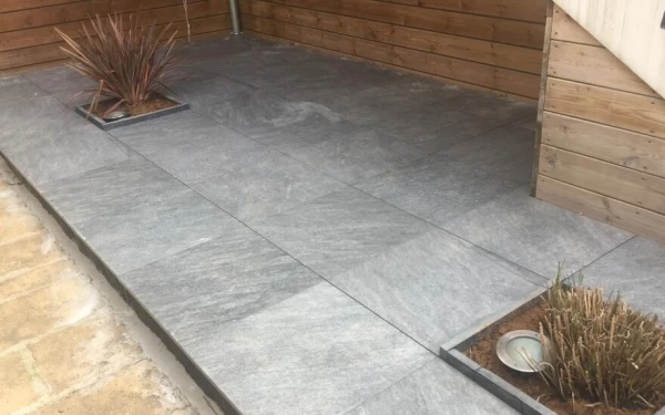 Terrasse en dallage