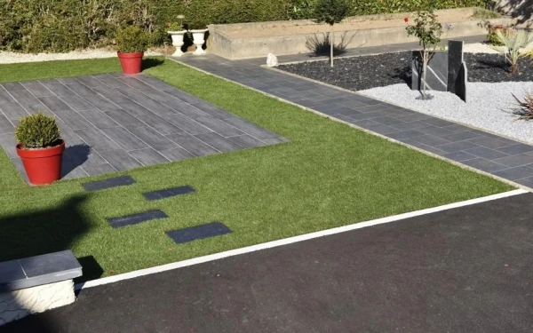 Terrasse en dallage et DM Green®