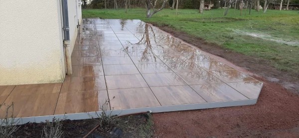 Terrasse en dallage sur plots