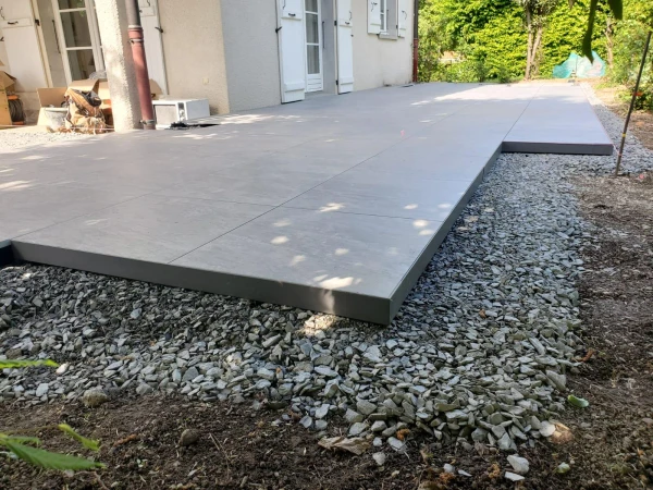 Terrasse en Grès Cérame sur plots — photo 2
