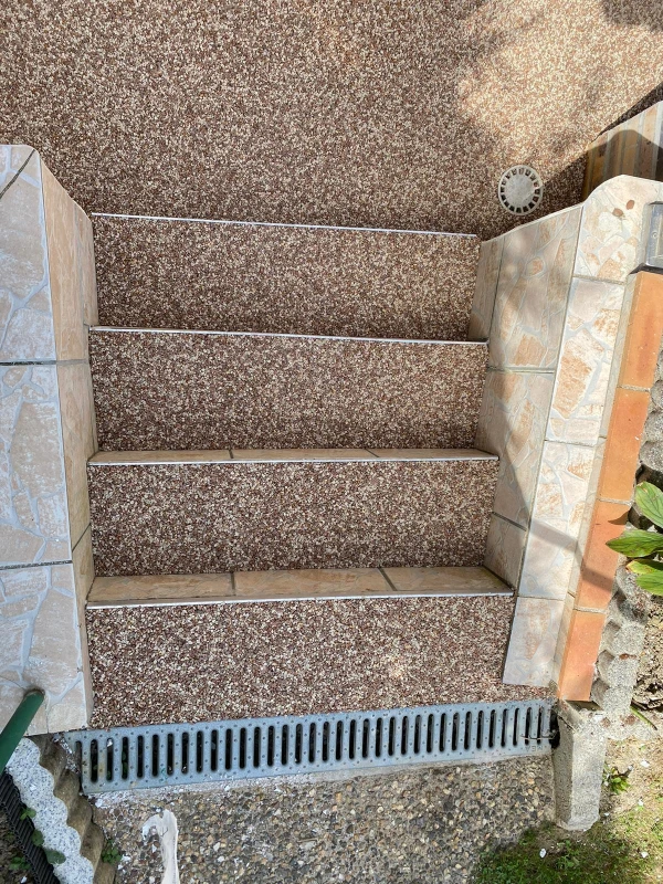 Terrasse en Hydrostar® Vulcane et Crème