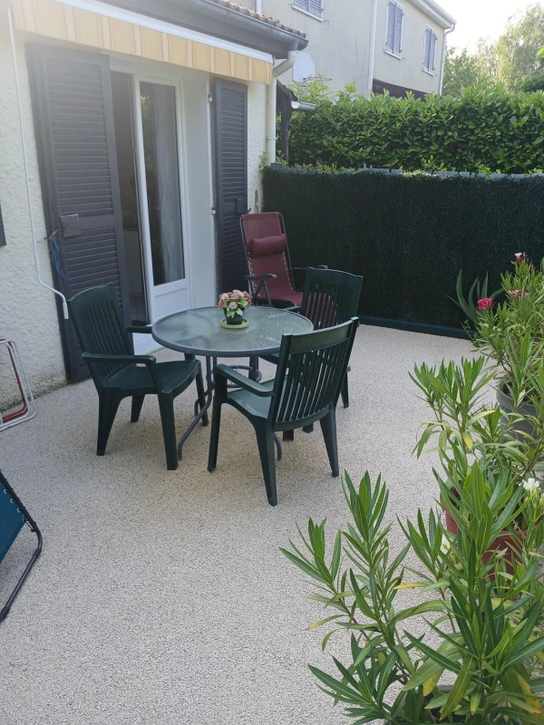 Terrasse en Minéralstar beige