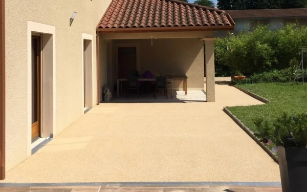 Terrasse en Minéralstar® et dallage - Entreprise Jourdan