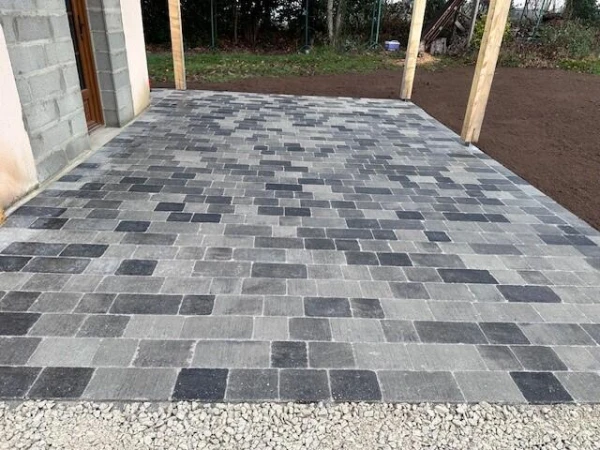 Terrasse pavés Marjolaine